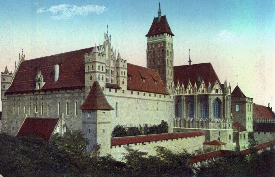 Замок Мариенбург  в Восточной Пруссии. Открытка 1915 года. 