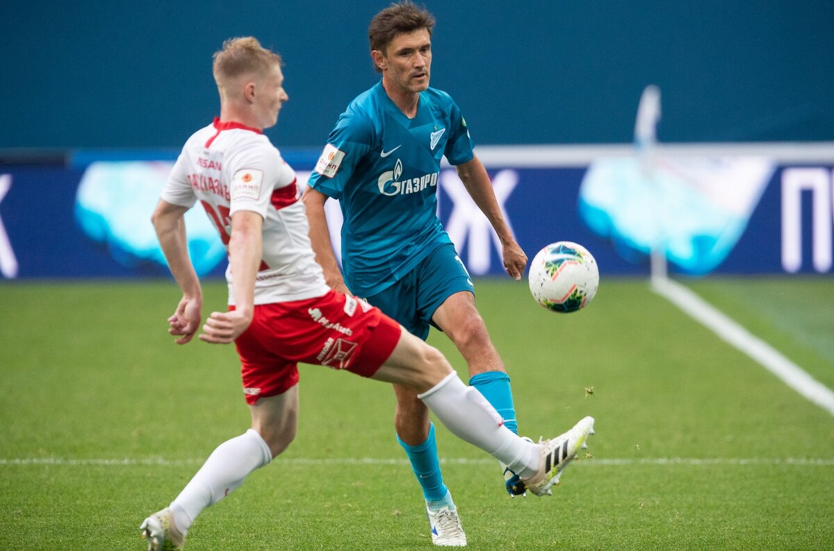 Источник: https://fc-zenit.ru/photo/48352/