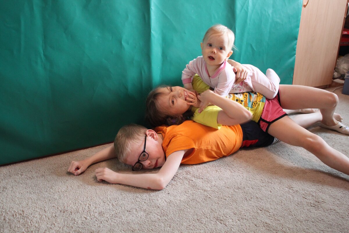 Средний снизу. Личное фото.