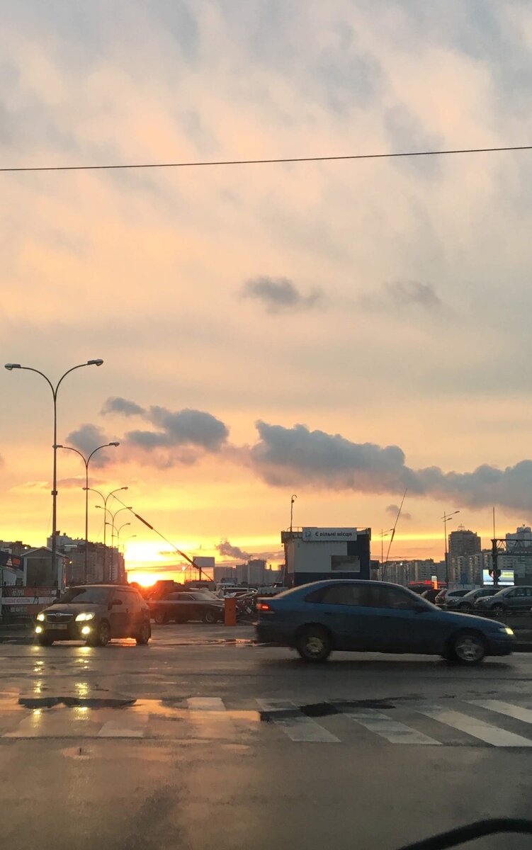 Харьковский район Киева, август 2020