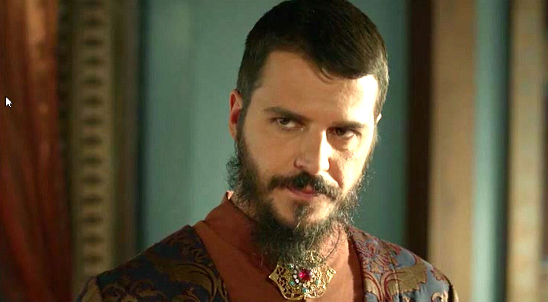 кадр из сериала "Великолепный век"  