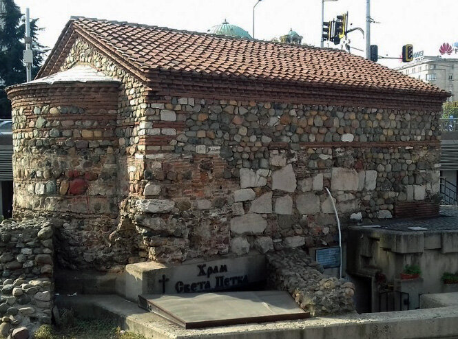 Болгария. София. Церковь Св. Петки Самарджийской
