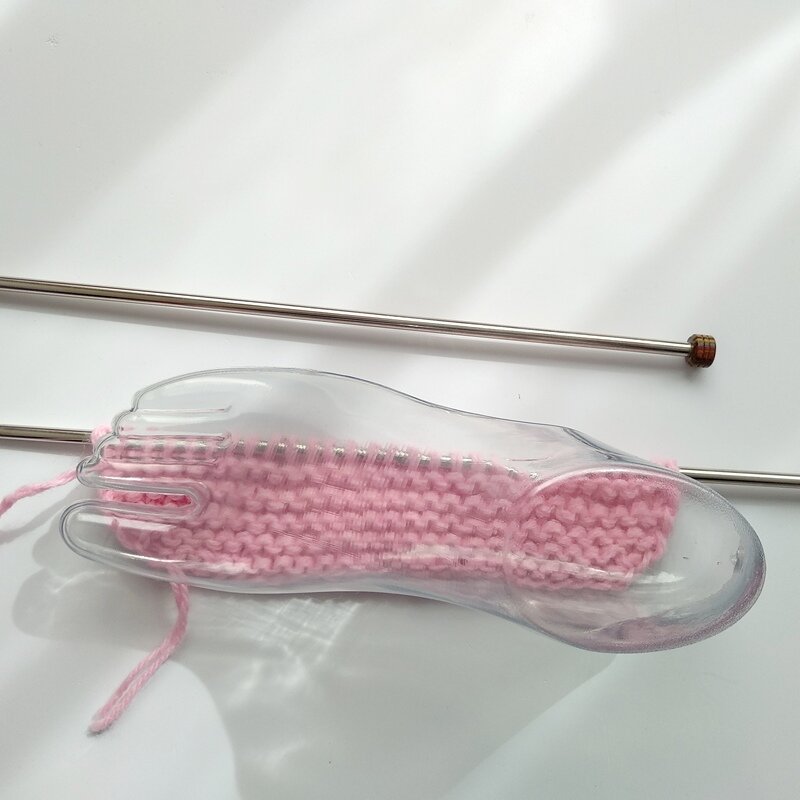 Вот тут забыла растянуть, и рядов вышло многовато. Листайте