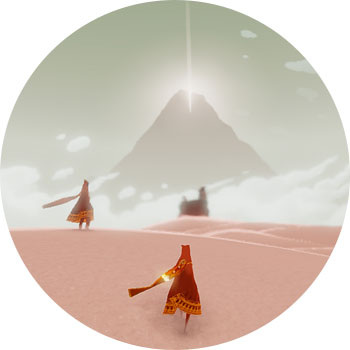 
Вы — таинственный некто, ваша цель — добраться до оооочень далекой горы. Синопсис сюжета описывается этим более, чем полностью, но вы даже не представляете, какой волшебный и необычный игровой опыт за этим скрывается. Это очень медитативная и красивая игра — музыкой, графикой, пейзажами, — в которой вам нужно будет идти через очень живописные локации.

Тут все действительно необычно и непривычно. Нет карты, нет подсказок, нет мультиплеера как такового, но! Во время путешествия вы можете встретиться с другим игроком и вместе с ним двинуть к той самой горе. Вы не знаете о вашем спутнике ровным счетом ничего — кроме того, что это живой человек. У вас нет способов общения, кроме подобия криков, и только в конце, пройдя "Путешествие", вы видите имя вашего спутника в титрах. Оооочень необычный и крутой игровой опыт.