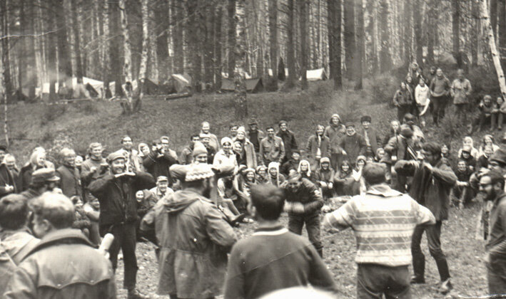 И никаких проблем... Впрочем, это уже не время зенита Седаковой: 1984 год