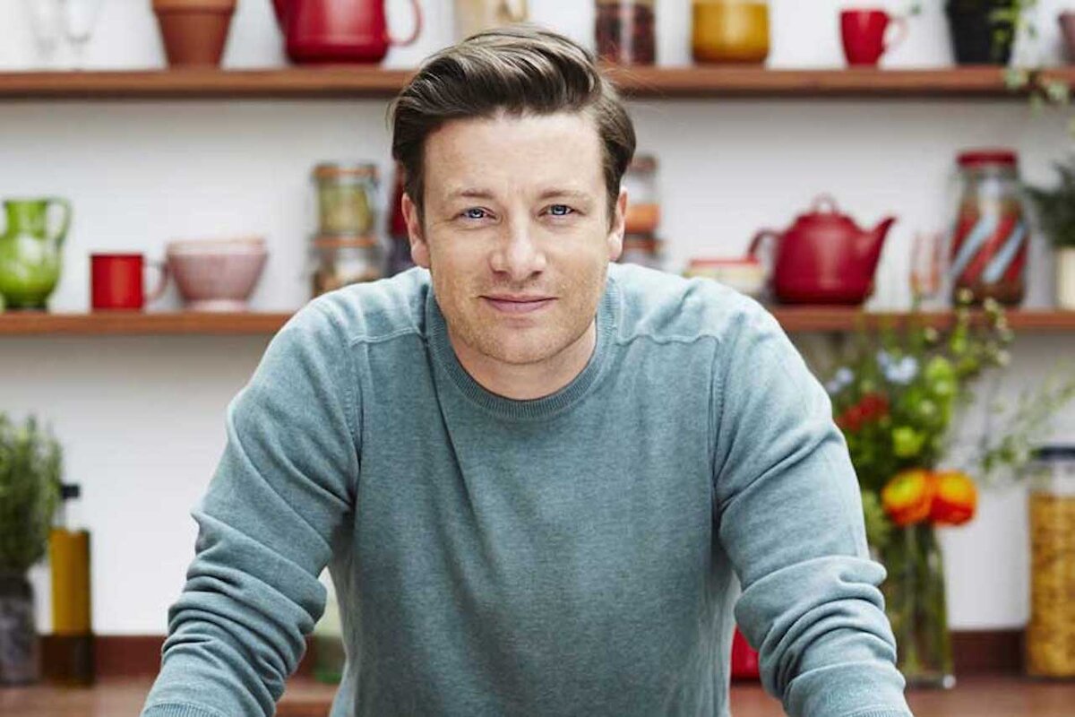 Ресторатор Джейми Оливер.