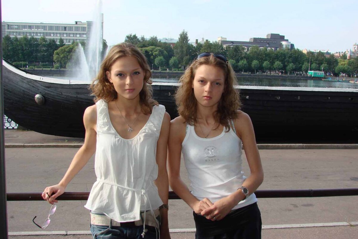 Екатерина и дарья носик биография личная жизнь 15 сестёр-близняшек актрис Alexopolis Дзен