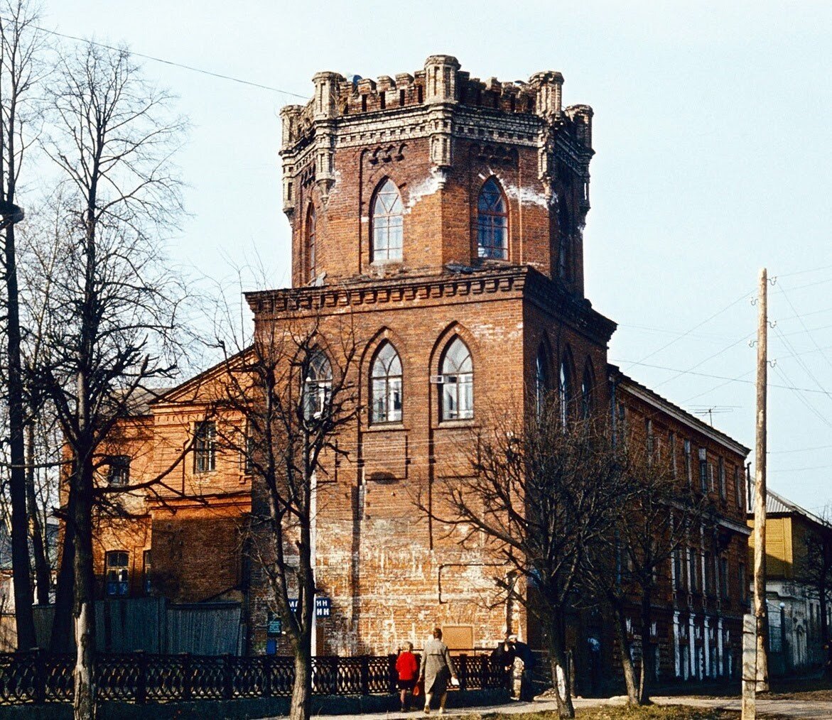 Водонапорная башня в Слободском, 1911, арх. И.А. Чарушин. Фото: vk.com/slobtower