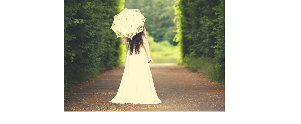 Зонт от солнца - тоже хороший вариант