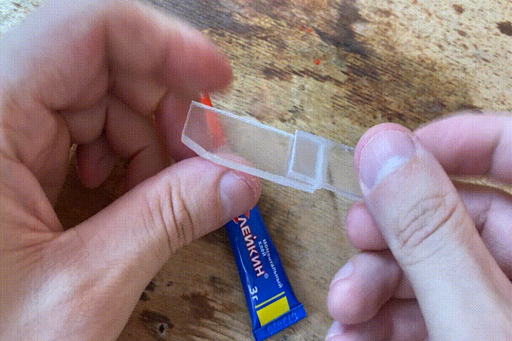 Проверка клея на прочность.