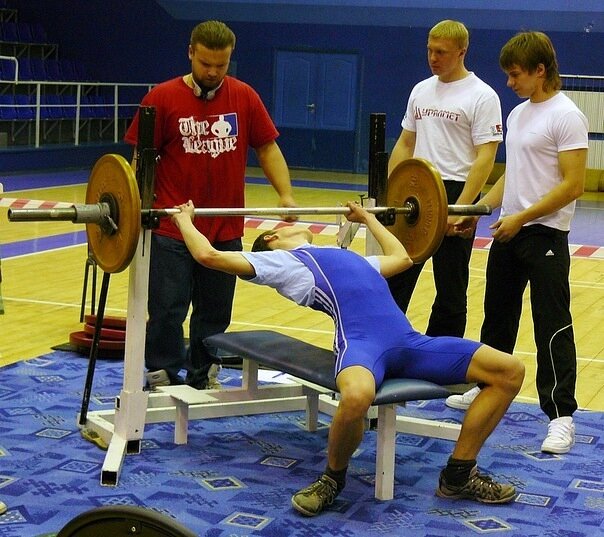 Мои первые соревнования по жиму лежа
