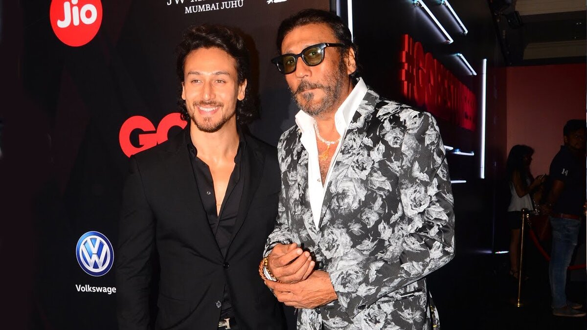 Тайгер Шрофф и Джеки Шрофф, фото из открытых интернет-источников