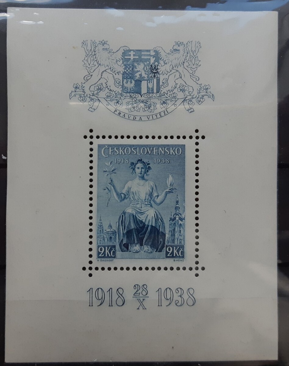 Блок с маркой "20-ти летие Республики", Чехословакия, 1938 год. Фото автора