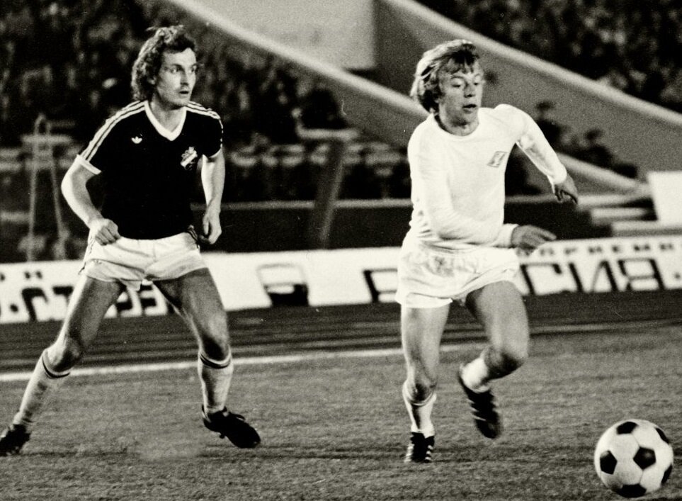 Матч 1/32 финала Кубка Уефа, между Спартаком и шведским АИКом.