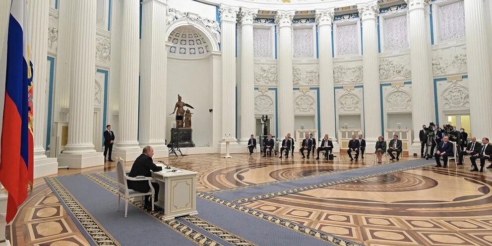 Заседание  Совета   безопасности.  Фото  из  открытых  источников.