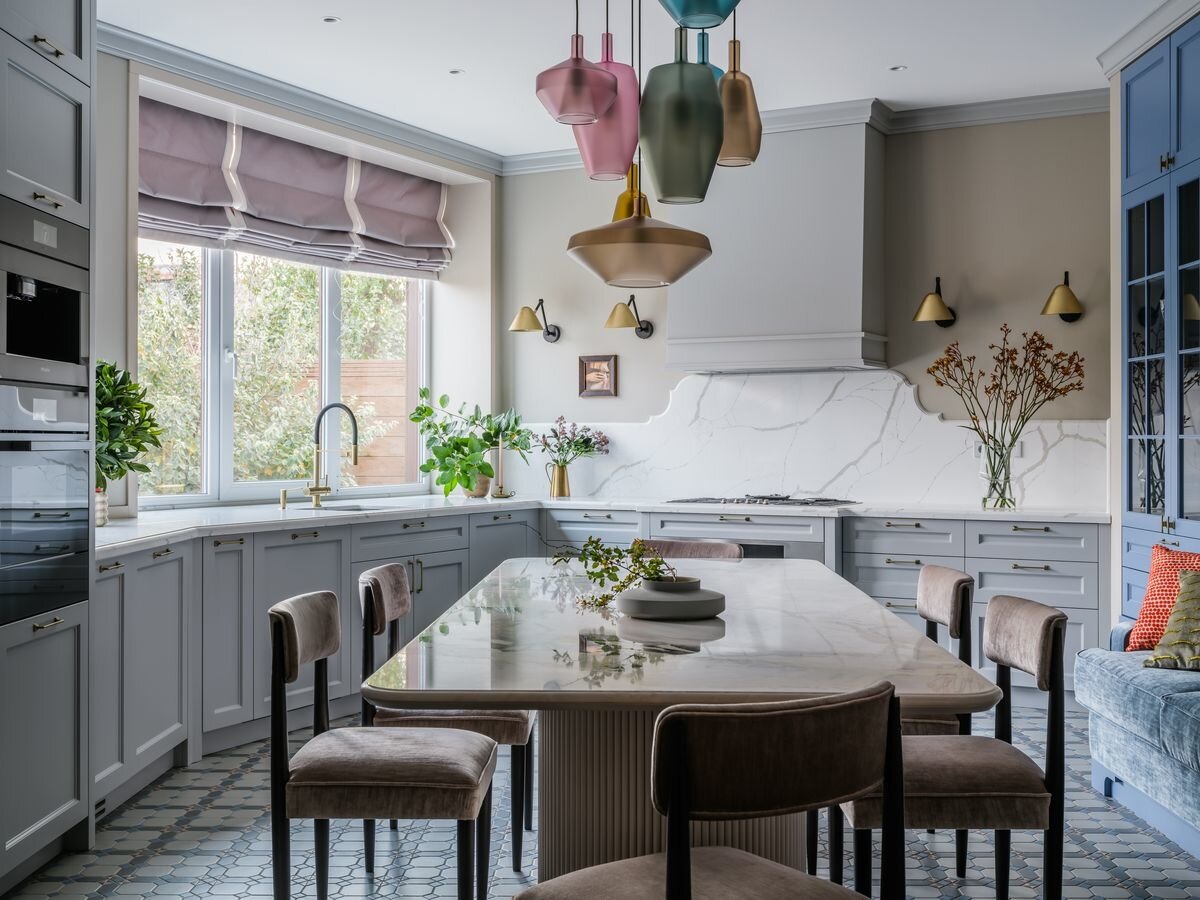 Дизайн: Алиса Свистунова. Фото: Михаил Чекалов. Стилист: Екатерина Клее