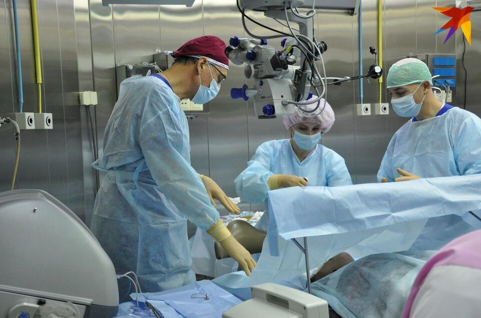     Протезирование суставов - сложная и дорогостоящая операция. Андрей КОПАЛОВ, Архив «КП»