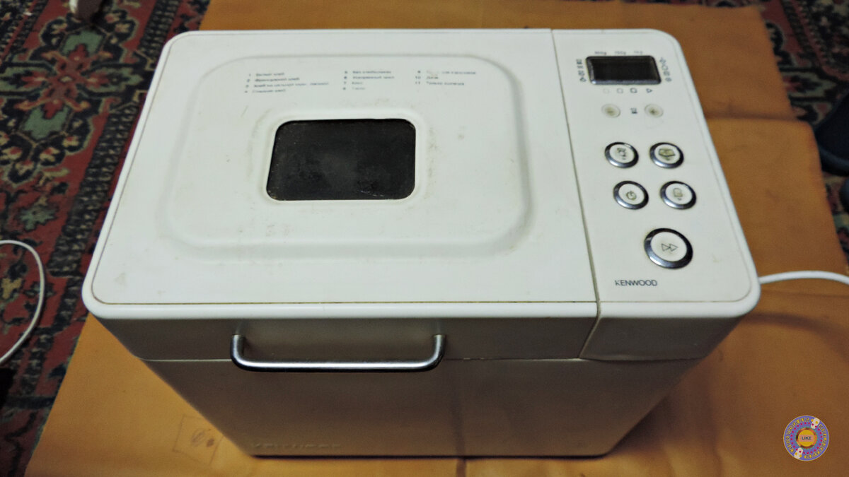 Внешний вид, вроде, ничего так, для рабочей лошадки.)