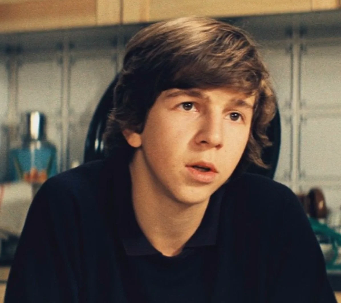 Кадр из фильма «Курьер» (1986). Скриншот. Источник - YouTube.