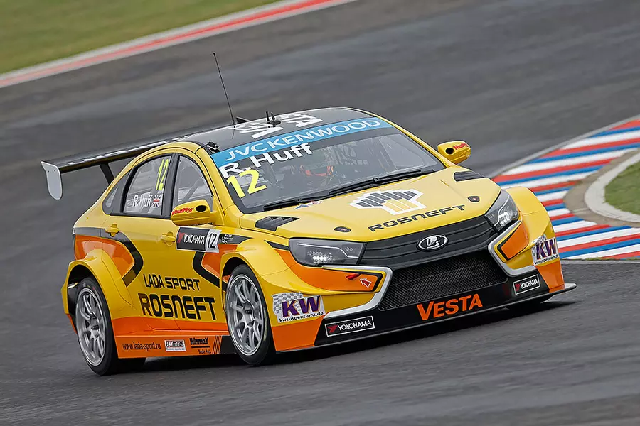  Lada Vesta TC1 WTCC