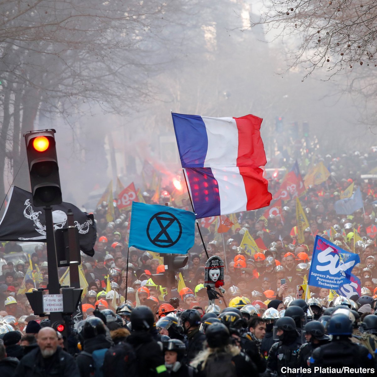 Митинг во франции