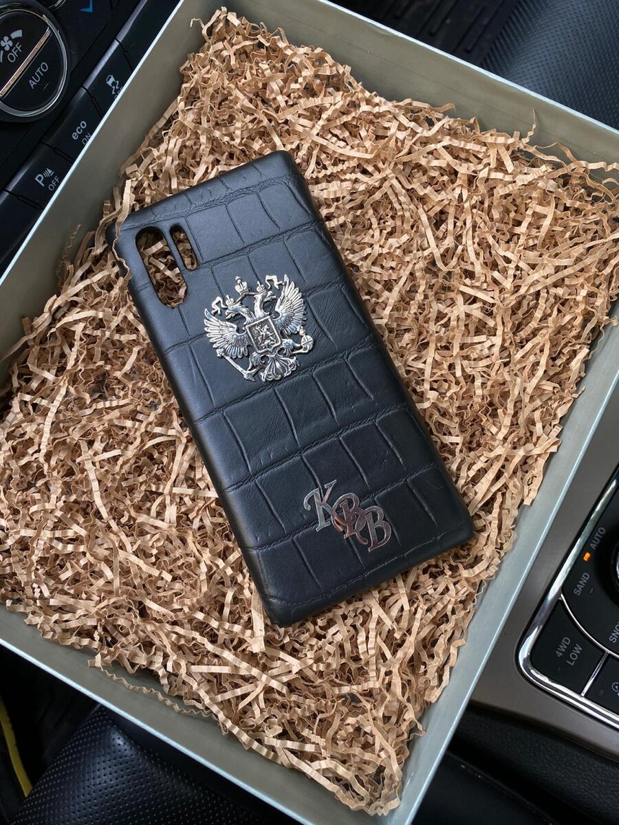 Чехол, кожаный, чёрный, с гербом России для Samsung Note 10 Plus