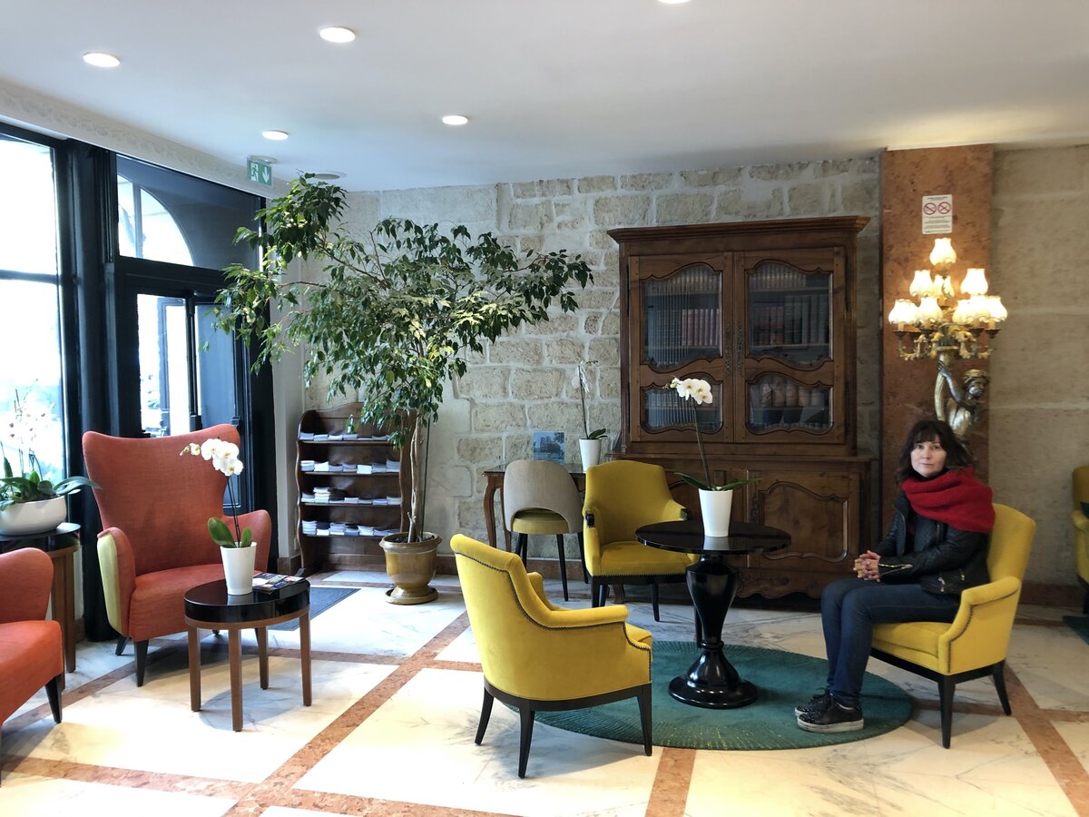 Холл отеля Minerve