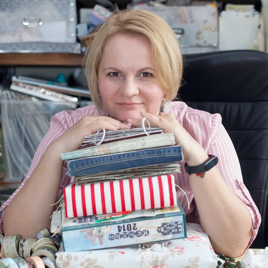 Вика Седакова, основатель онлайн-школы скрапбукинга Craft On. Все фото и видео в данной статье предоставлены героиней статьи.