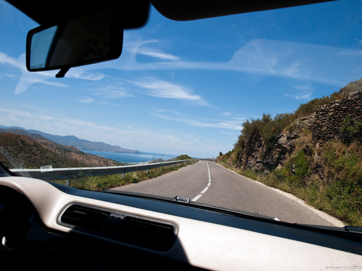 Дорога до места красивая