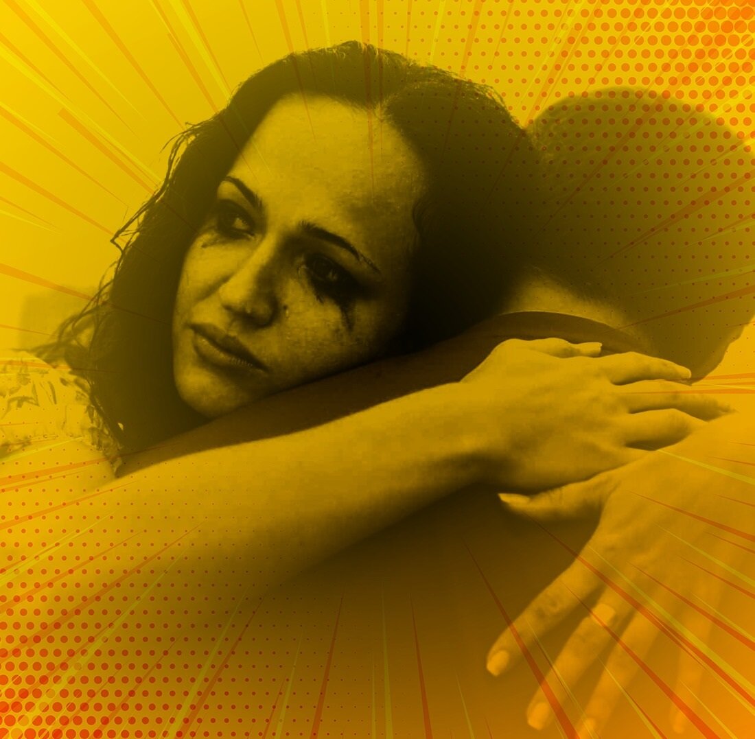 Стыдно перед мужем, который работает без выходных. Источник фото: Om-a.ru