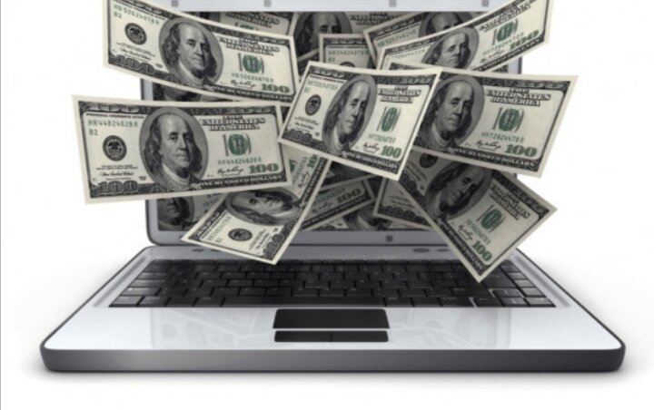   В историю можно войти, но я лёгких путей не ищу, и как всегда вляпываюсь. Недавно встретила школьного друга и так получилось, что мы заключили пари. Не буду писать подробностей, они не важны. 