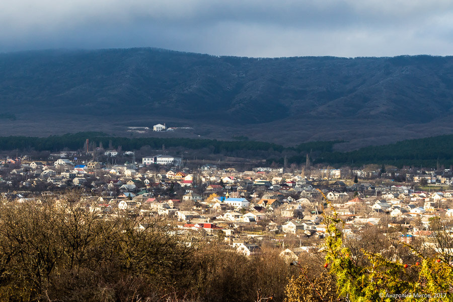 На фото: одноэтажный Старый Крым.