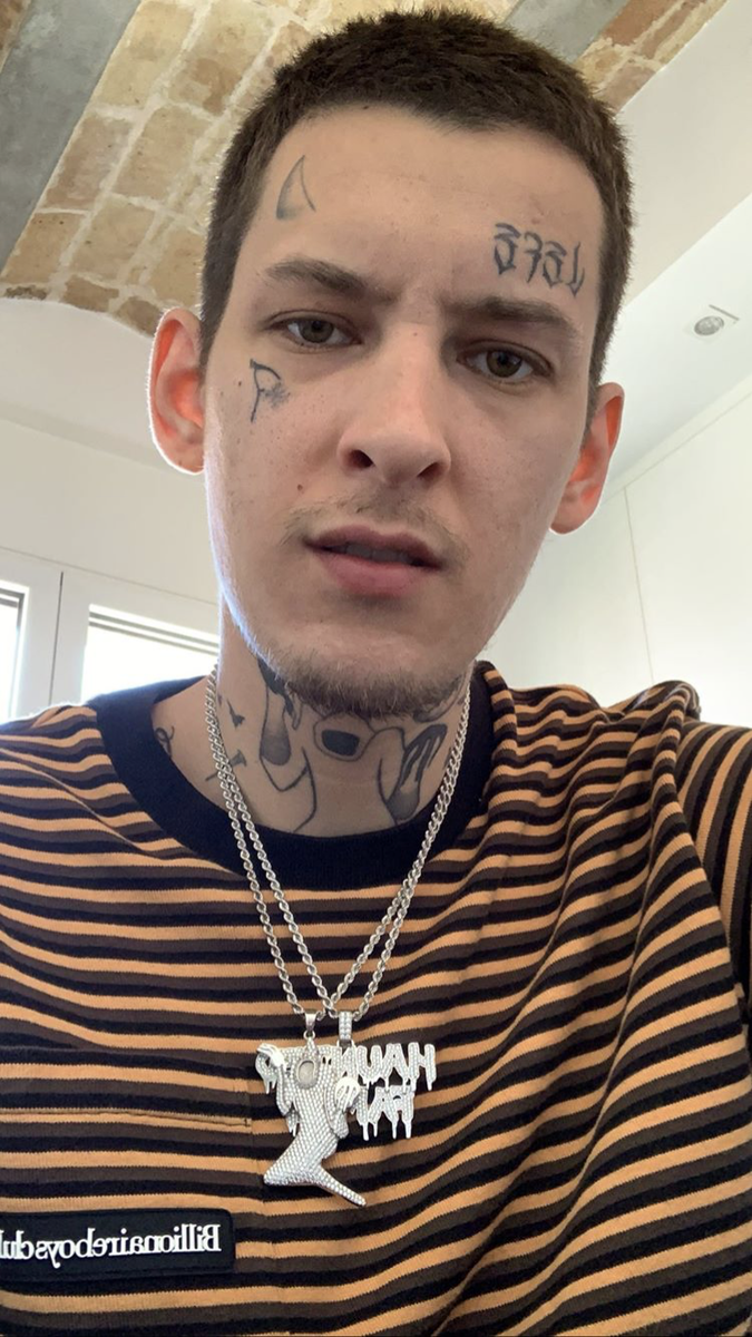 Олег в нынешнее время.