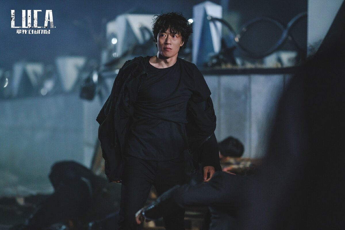 Джи О(актёр Ким Ре Вон)