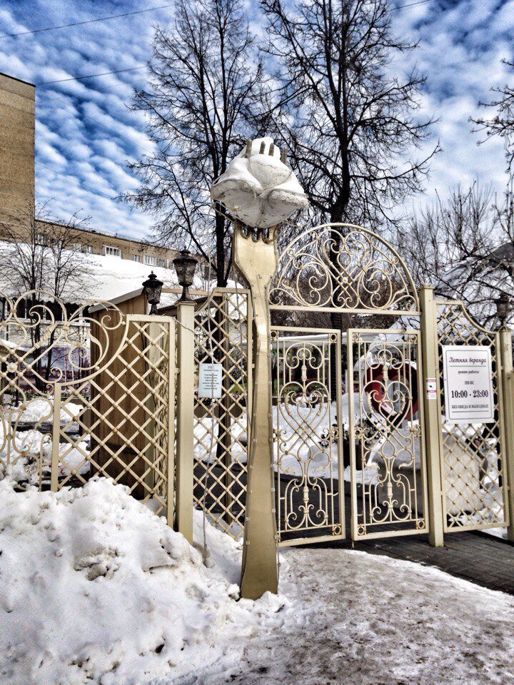 Памятник пельменю в Ижевске (фото: Интернет)