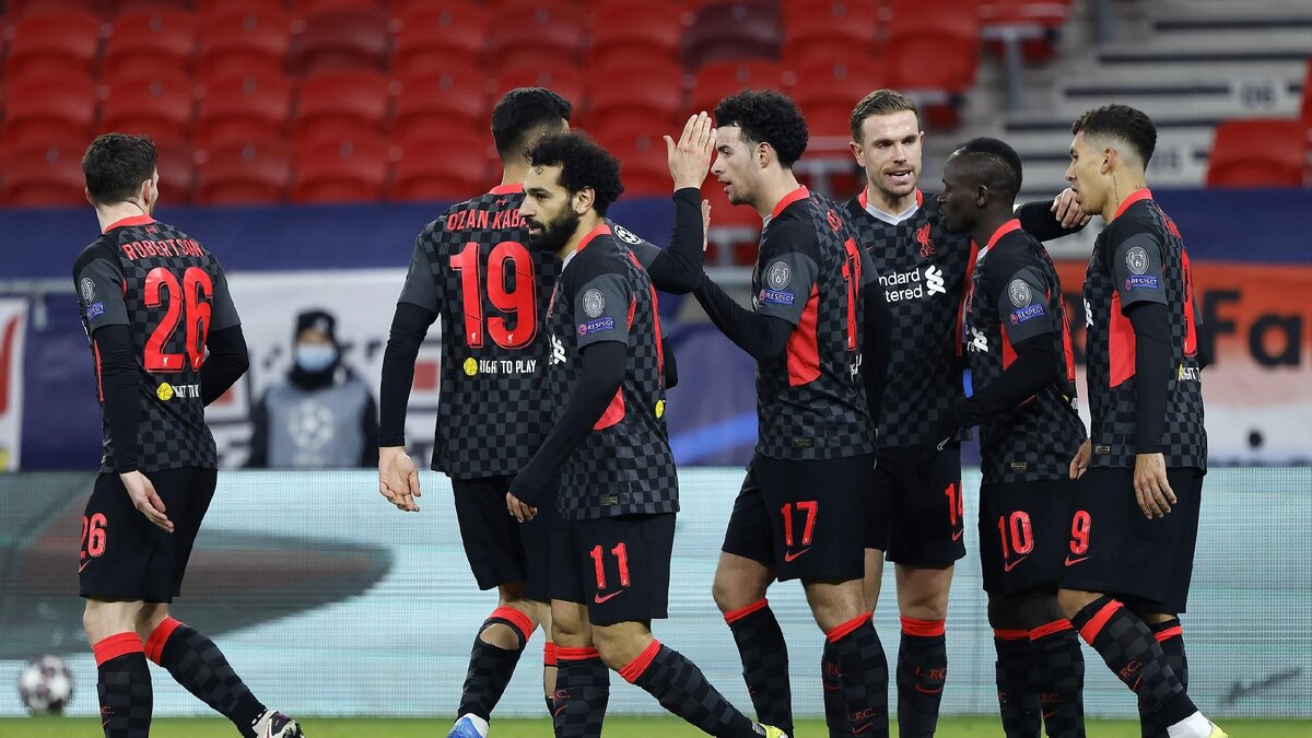 Liverpool psg live. Ливерпуль Лейпциг 2021. Ливерпуль ПСЖ. Звезды посетивший матч ПСЖ Ливерпуль 2018. ПСЖ Ливерпуль фото звезды