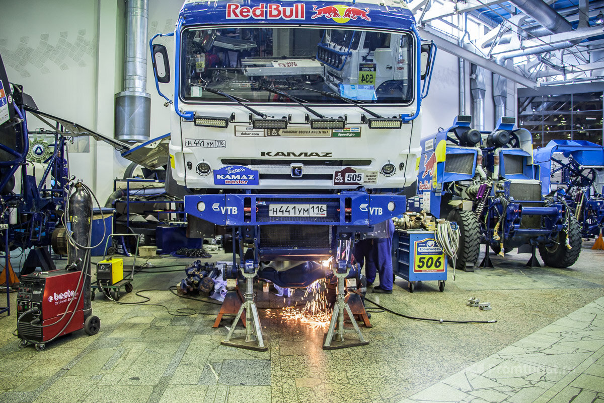 Рассказываю, почему наши гоночные КАМАЗЫ всех побеждают 🚚🏆👍 |  Промышленный турист | Дзен