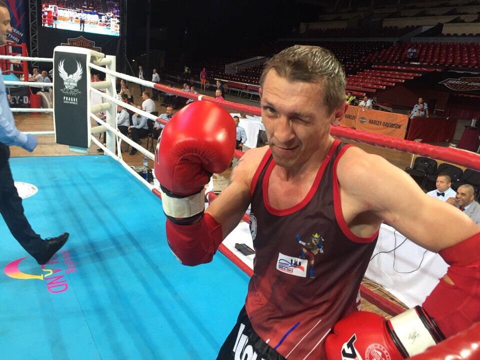 Василий Нетребко-Чемпион России и Европы по тайскому боксу