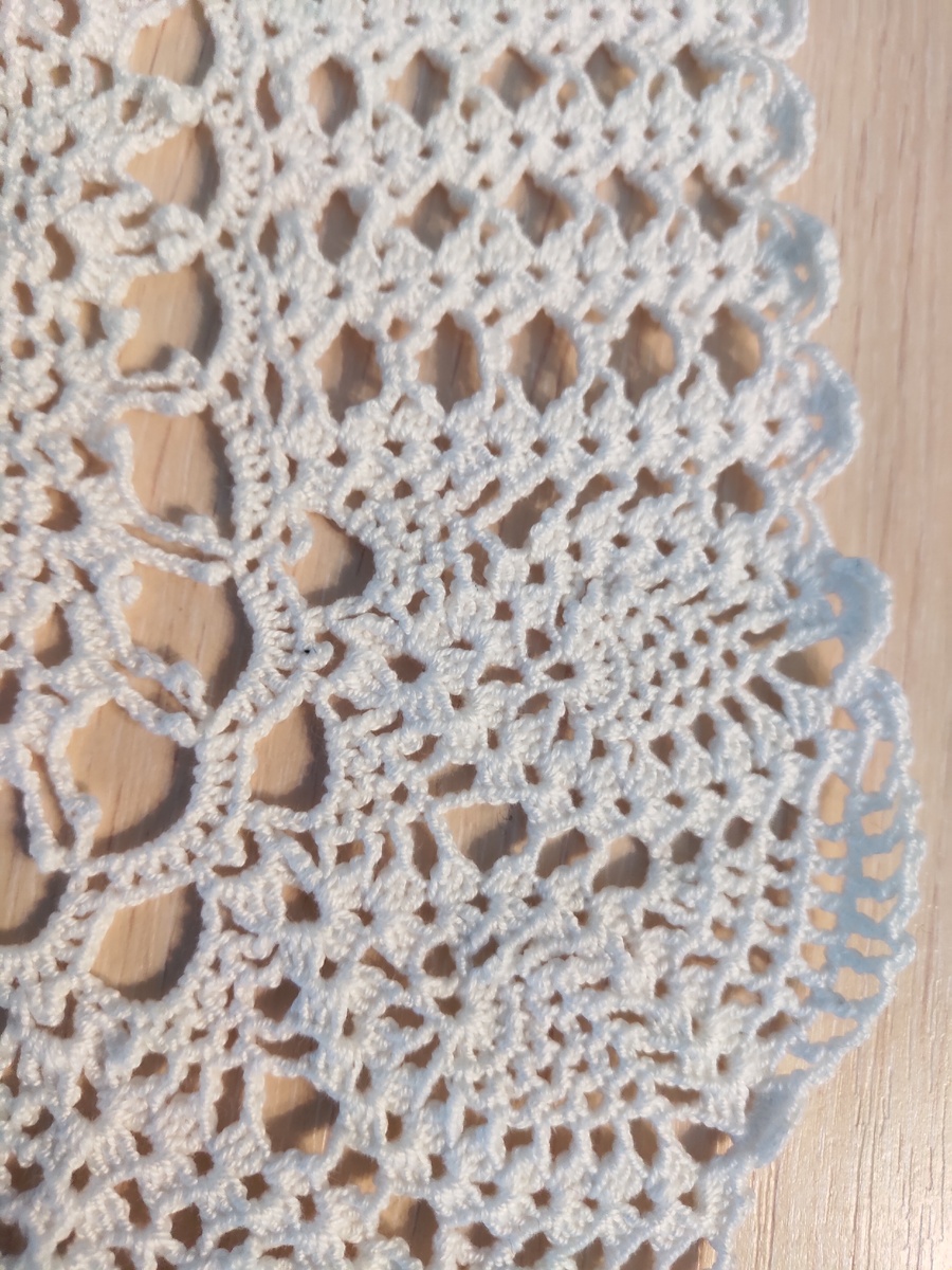 Для Прях полотно будущего скрыто. Никогда не знаешь, каким будет результат работы.