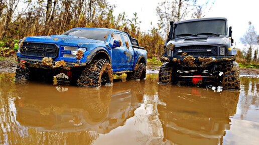 Axial Unimog против Ford Raptor Traxxas TRX4