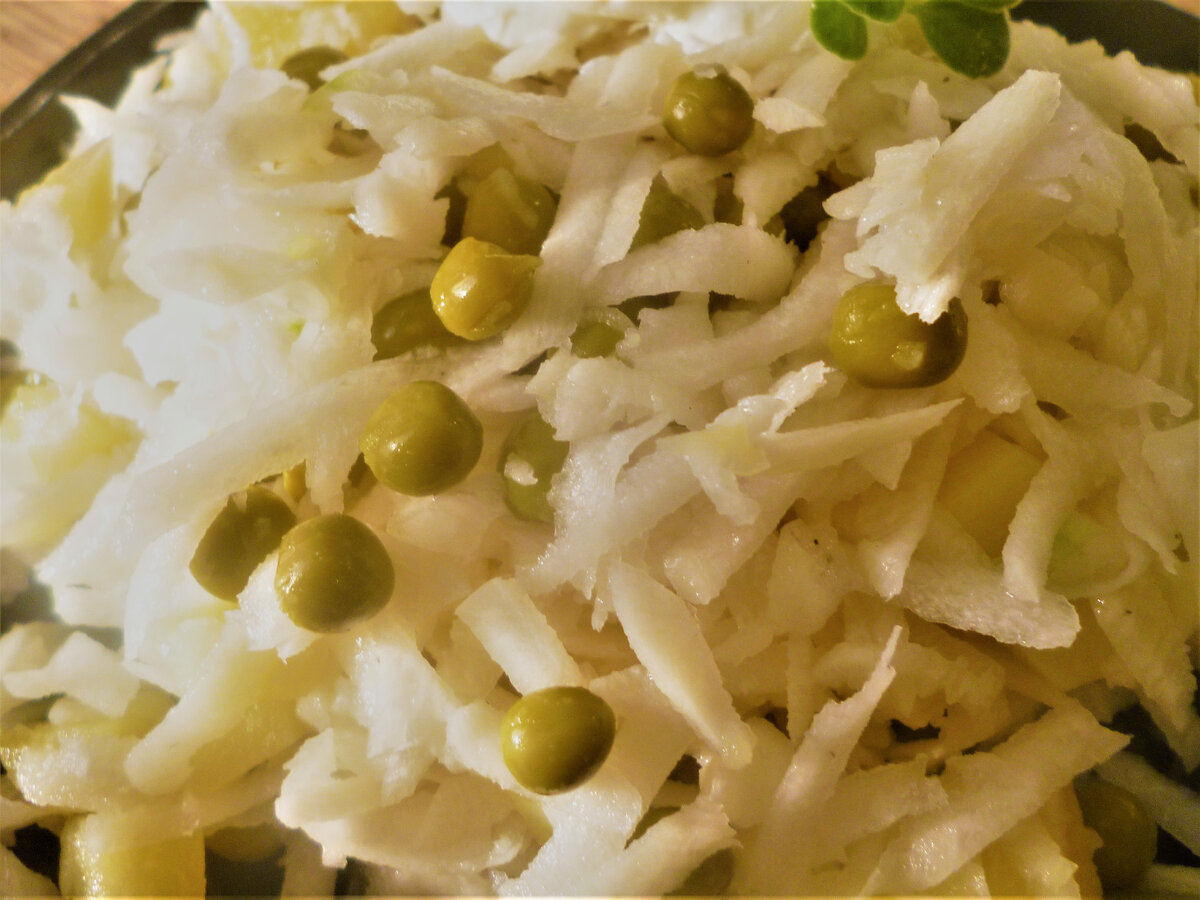 Бабушкин салатик, пошаговый рецепт на ккал, фото, ингредиенты - Ужвик