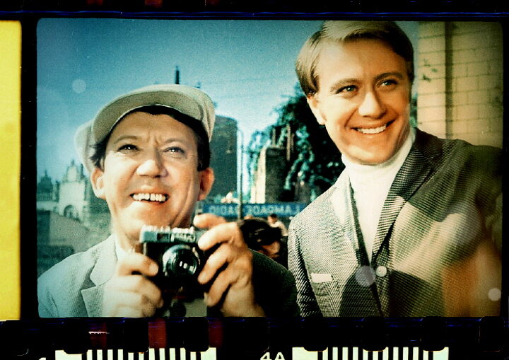 Знаменитый фильм Леонида Гайдая до сих пор хранит немало тайн и загадок