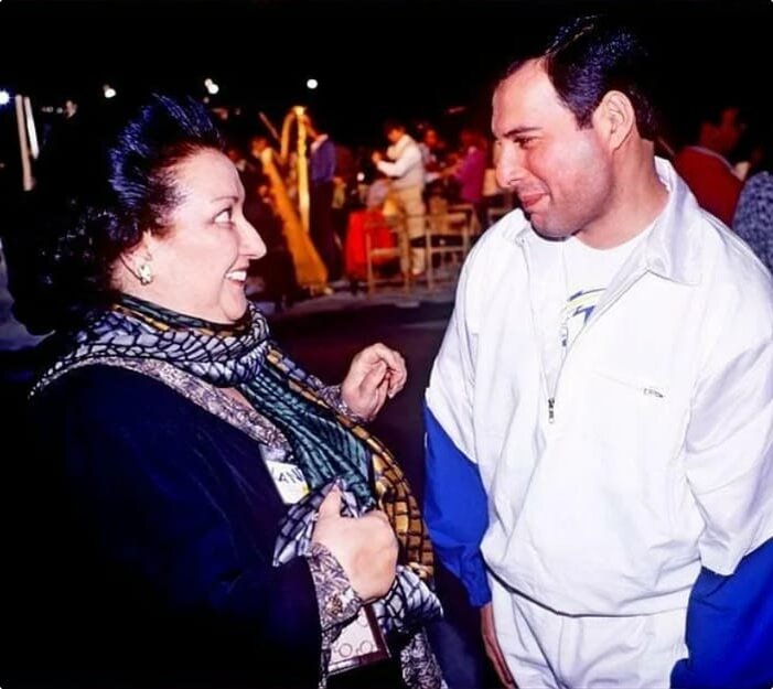 Сколько нежности...