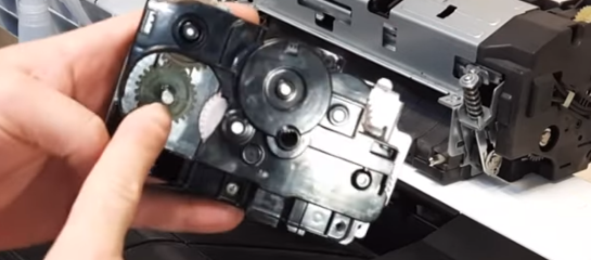 Храповый механизм лазерного принтера Kyocera P2335