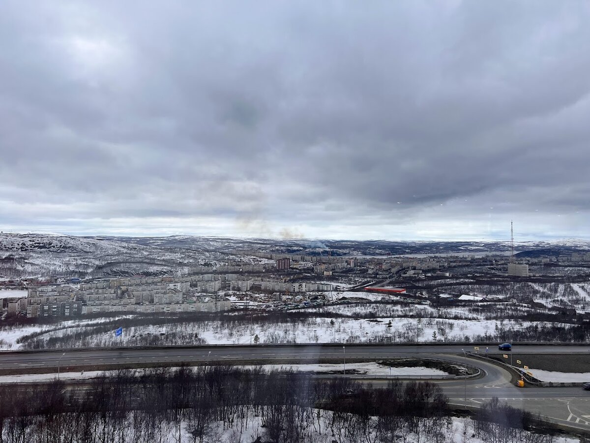 Утренний Мурманск в апреле