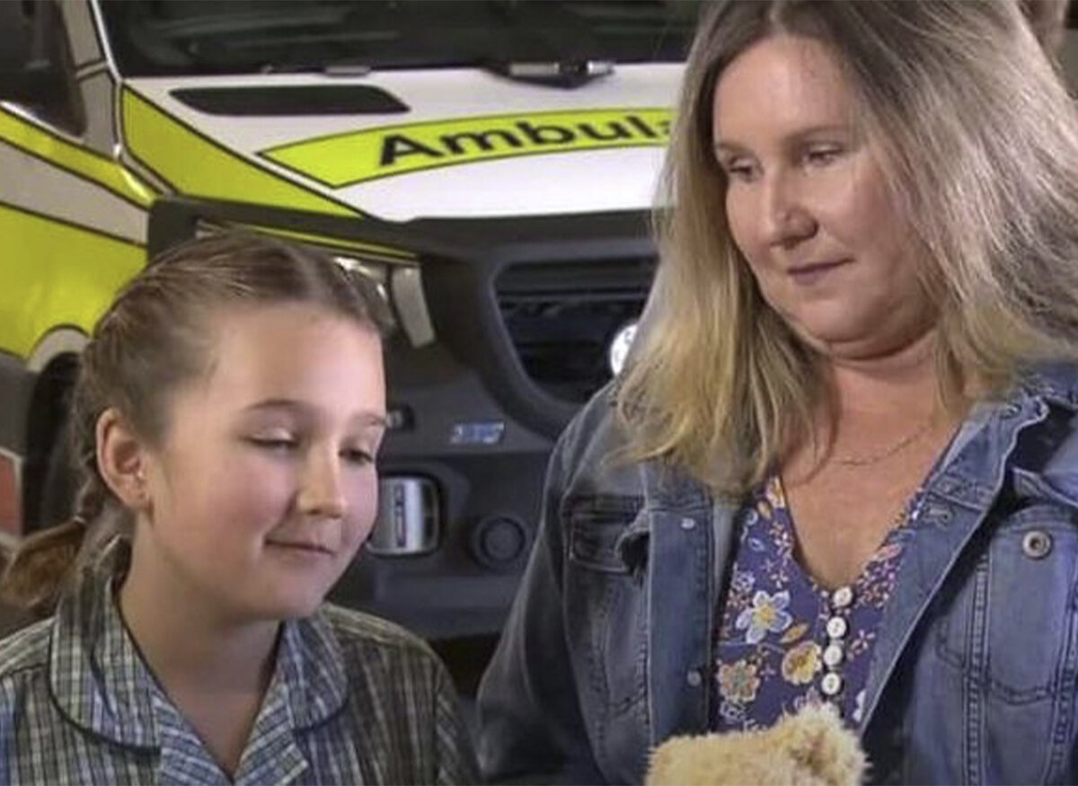 Девочка спасла маме жизнь. Семилетняя девочка спасла жизнь потерявшей сознание матери. Фото добрых дел детей. Девочка спасла маме жизнь. Дети 5 лет девочки ukjdf jgeotyf.