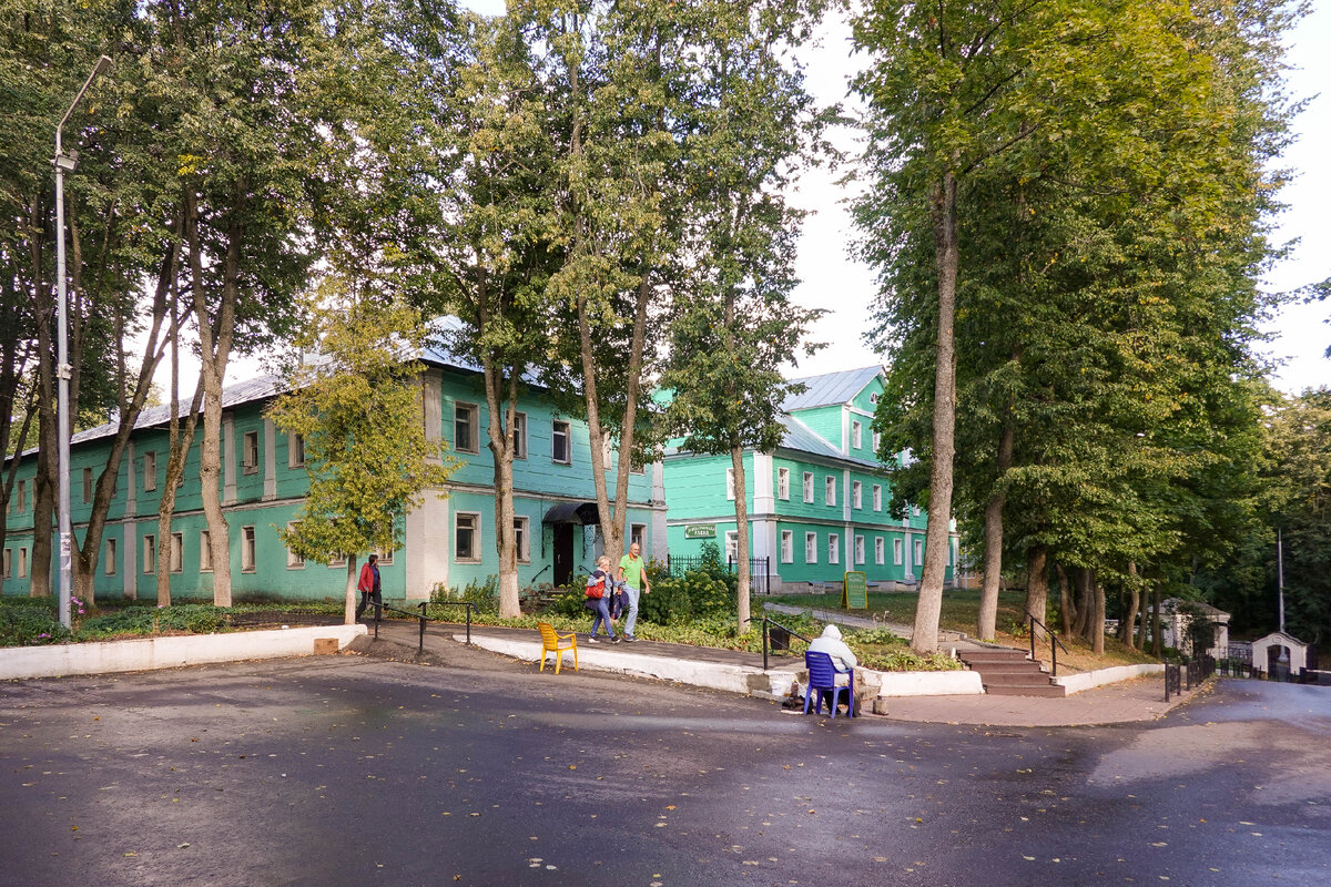 Ратехинская улица, 15