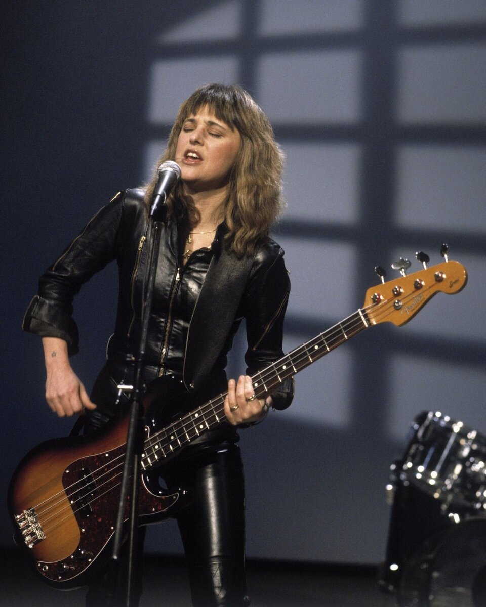 Как сейчас выглядит сьюзи кватро The Pleasure Seekers непризнанные сестры Suzi Quatro rockanews Дзен