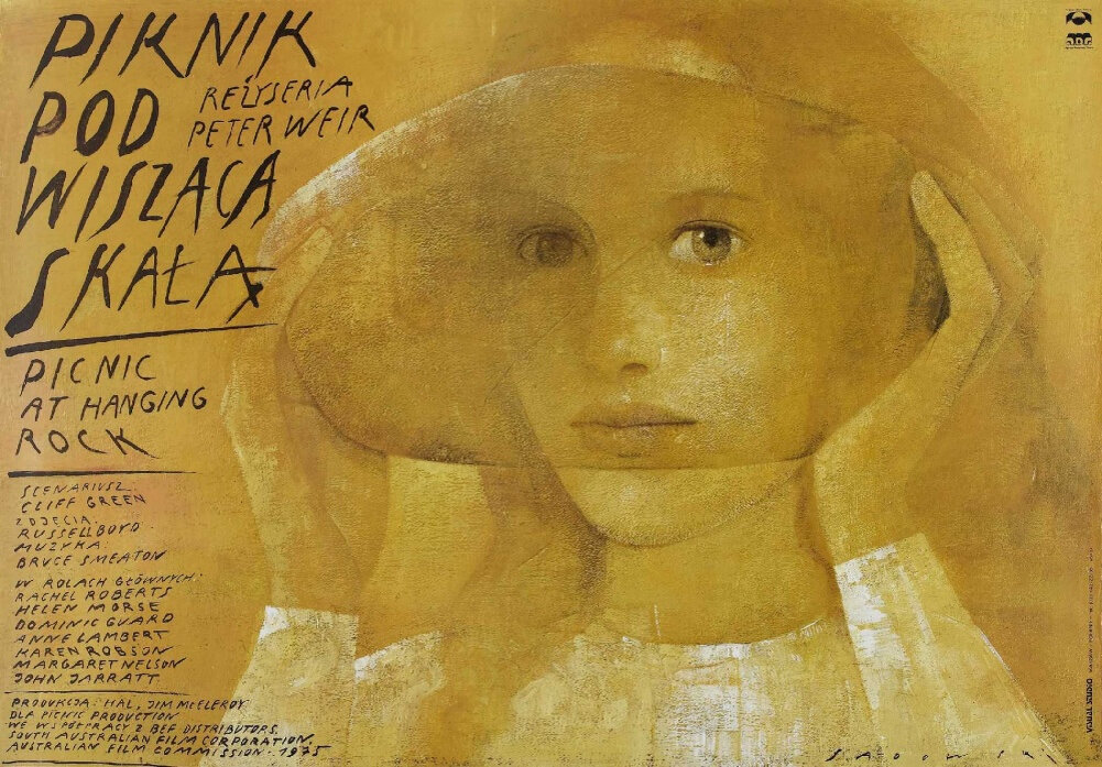 Прекрасный постер полнометражного фильма, мистической драмы Пикник у висячей скалы 1975 г. от режиссера Питера Уира чатсо именуют "киноживописью" - ведь сам режиссер взял за образец высокое возрождение, много и охотно цитирует Боттичелли, фильм по праву получил статус культового и буквально разобран на киноцитаты. 