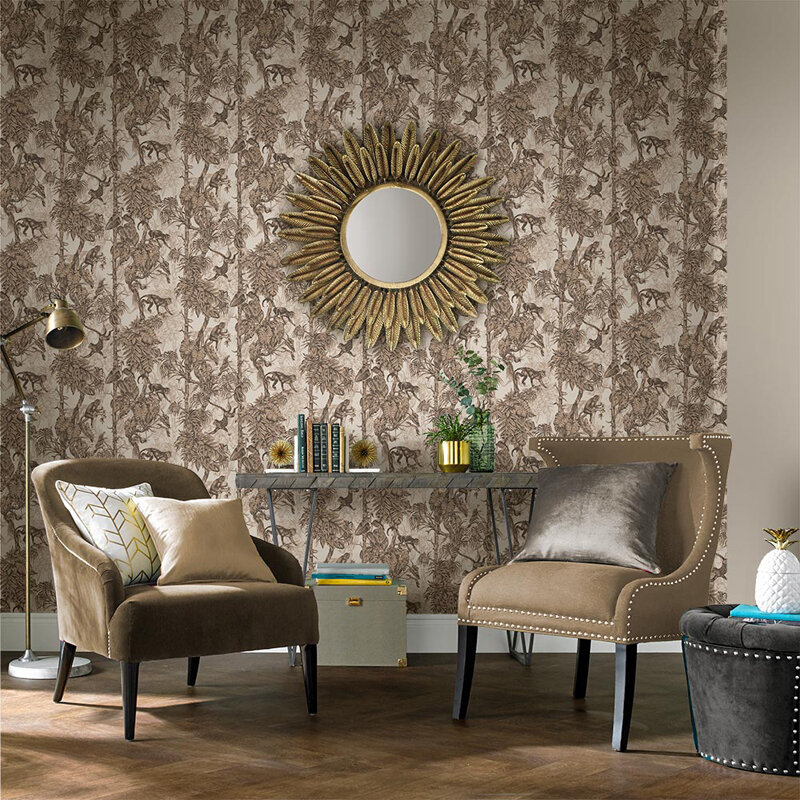 Современные дизайны  обоев имеют вертикальный рисунок с изображениями джунглей.